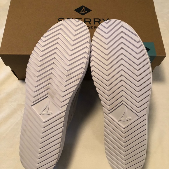 Men’s Shoes By Sperry, Grey Suede, Various Sizes - Picture 4 of 5